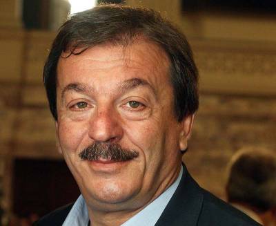 «Μπορούμε» | Του Δημήτρη Σαμπαζιώτη