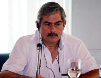 Πετράκος: &quot;Η αγροτική παραγωγή έχει εγκαταλειφθεί&quot;