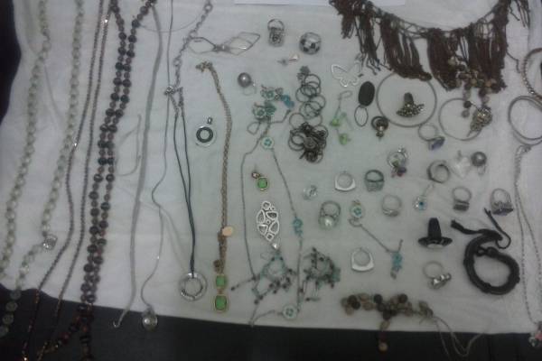 Τσιγγάνοι και Αλβανός είχαν "ρημάξει" την Κορινθία