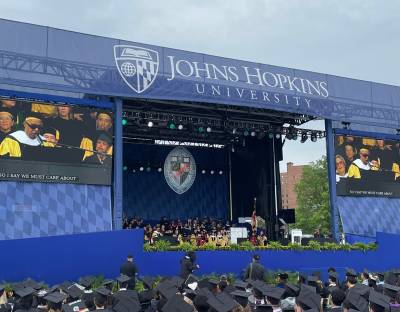Η Καλαμάτα “χτυπά την πόρτα” του Johns Hopkins: Ανάπτυξη νεανικών πράσινων πρωτοβουλιών