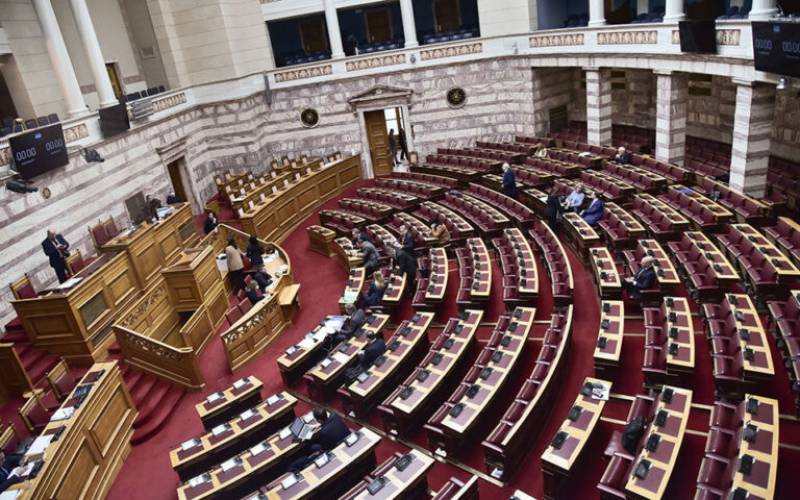 Εκλογές 2023: Τα «βαριά» ονόματα που έμειναν εκτός Βουλής (βίντεο)