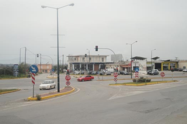 Αποκαταστάθηκε η βλάβη στα φανάρια του Ζαφείρη