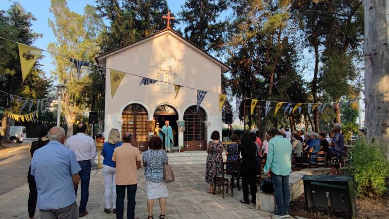 Πανήγυρη στο εκκλησάκι της Αγίας Σκέπης