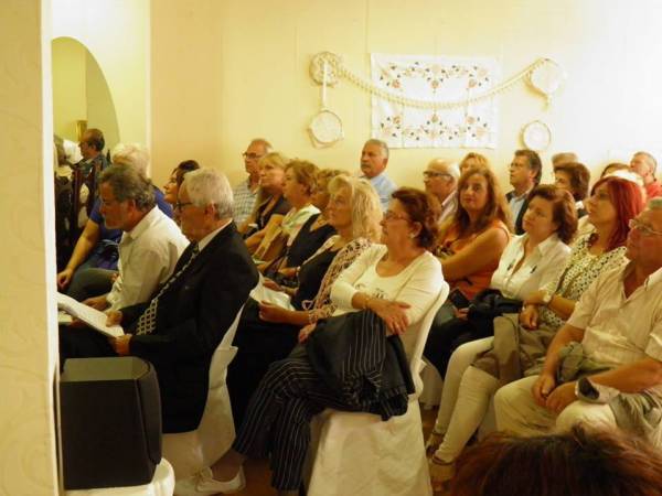 Επιτυχημένη εκδήλωση "Τα Βουρλά της καρδιάς μας" στην Καλαμάτα