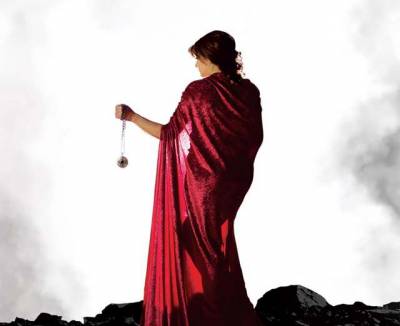 «Οι χήρες της Φίοντορ» από την ομάδα “Οψις”