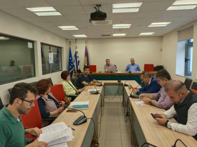 Λιγότερα χρήματα από τον Δήμο Καλαμάτας για Ντοκιμαντέρ και Κουκλοθέατρο - Αντιδράσεις από την αντιπολίτευση