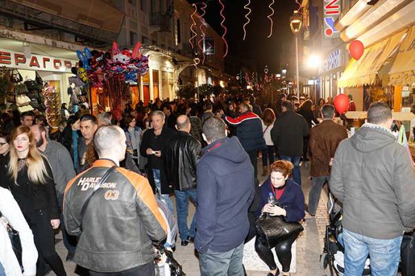 Κινήθηκε η αγορά την "Κόκκινη Νύχτα", σύμφωνα με τη Λ. Ψηλάκη