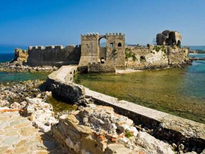 “Η οχυρωμένη πολιτεία της Μεθώνης” την Κυριακή στην Πλάκα