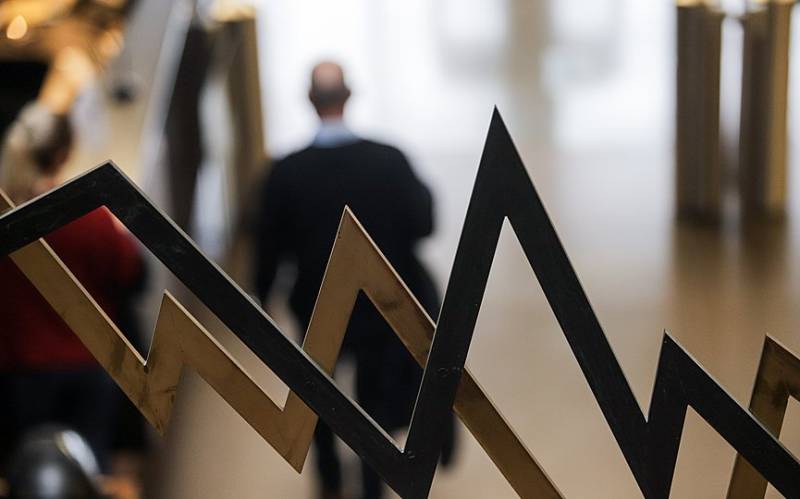 Τα κλειδιά και οι παγίδες για την ανάπτυξη 3% το 2024: Επενδύσεις,τουρισμός και ενέργεια, πληθωρισμός