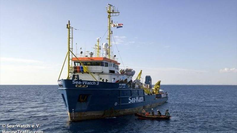 Μετανάστες: Οι αρχές της Ιταλίας συλλαμβάνουν το πλοίο Sea-Watch 3
