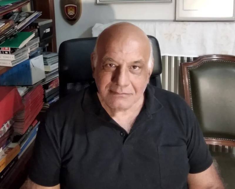 Η αξιοπρέπεια δεν κάθεται σε παρέες χλιδής, ούτε η σιωπή εξαγοράζεται από τη συνενοχή