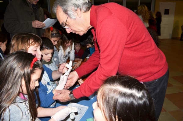 Παρουσιάστηκαν το Σάββατο στο "Βιβλιόπολις": "Τα μαθηματικά στην κουζίνα" του Δημήτρη Χασάπη