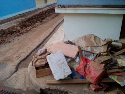 Ακόμα περιμένουν στη Μπουλούκου