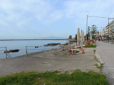 Εξελίξεις στην παραλιακή της Καλαμάτας: Δρομολογούνται παρεμβάσεις σε “Κοιλάκο” και “Βραχάκια”