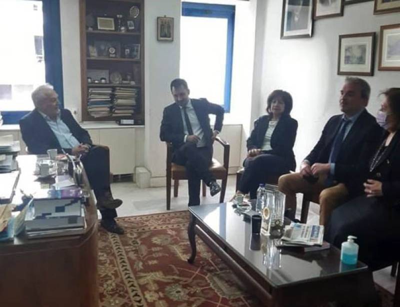 Χαρίτσης με Μαργέλη για ρήτρα αναπροσαρμογής