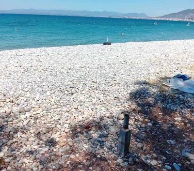 Επικίνδυνα σίδερα για τους λουόμενους