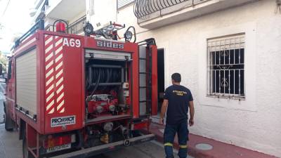 Φωτιά σε ισόγειο διαμέρισμα στην Καλαμάτα