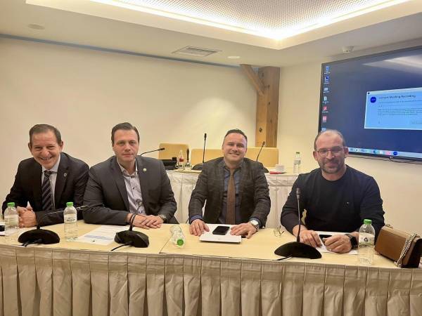 Επιστημονική Εταιρεία “Υγεία Εν Τη Ενώσει” από 4 Ιατρικούς Συλλόγους της Πελοποννήσου