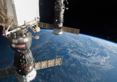 Ο Τατούλης για τους… μικροδορυφόρους