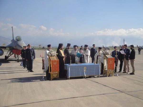Τους προστάτες τους τίμησαν στην 120 ΠΕΑ