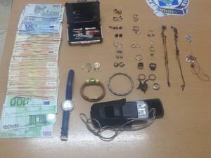 24χρονος τσιγγάνος συνελήφθη για τουλάχιστον 20 κλοπές σε σπίτια στην Κορινθία