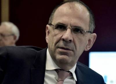 Γεραπετρίτης: Ο πρωθυπουργός «δεν εκβιάζεται, δεν φοβάται, προχωράει με την κρίση του και την άποψή του»