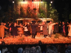 Πολύ καλές εντυπώσεις αφήνει το "Σιγά γκρεμός" του "Συν 1 - Μιχάλης Τούμπουρος"