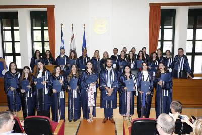 Καλαμάτα: Ορκίστηκαν οι νέοι πτυχιούχοι του Πανεπιστημίου Πελοποννήσου (βίντεο-φωτογραφίες)