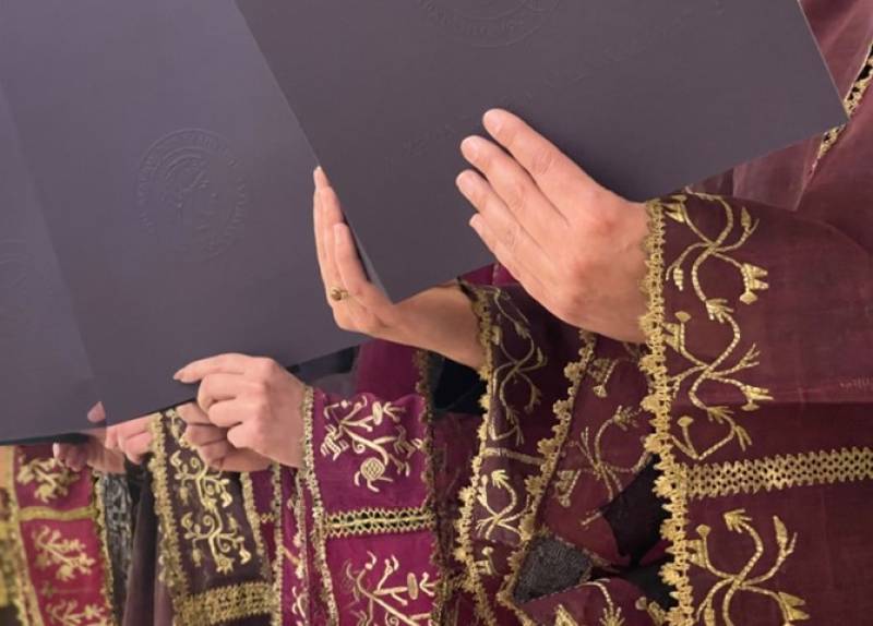 Λύκειο Ελληνίδων Καλαμάτας: Μαθήματα γυναικείας παραδοσιακής χορωδίας