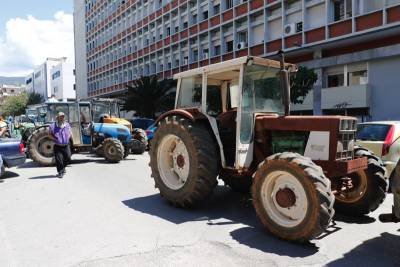 Κάλεσμα στην παμπελοποννησιακή κινητοποίηση αγροτών