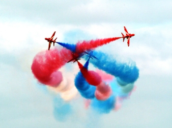 Τα "Κόκκινα Βέλη" της RAF την Τρίτη στην Καλαμάτα