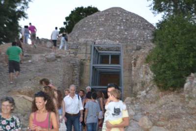 Μουσική παράσταση στον αρχαιολογικό χώρο της Περιστεριάς