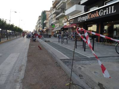 Προβληματισμός από επαγγελματίες για το «πάγωμα» της ανάπλασης στη Ναυαρίνου - Ζητούμενο το άνοιγμα του πάρκινγκ στο λιμάνι όλο το 24ωρο