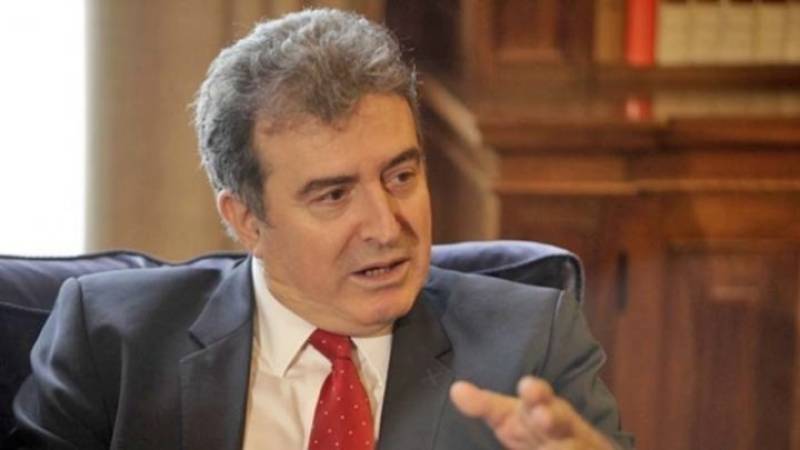 M. Χρυσοχοϊδης: Εγκαθίστανται εξειδικεύμενοι αστυνομικοί μέσα στους καταυλισμούς Ρομά