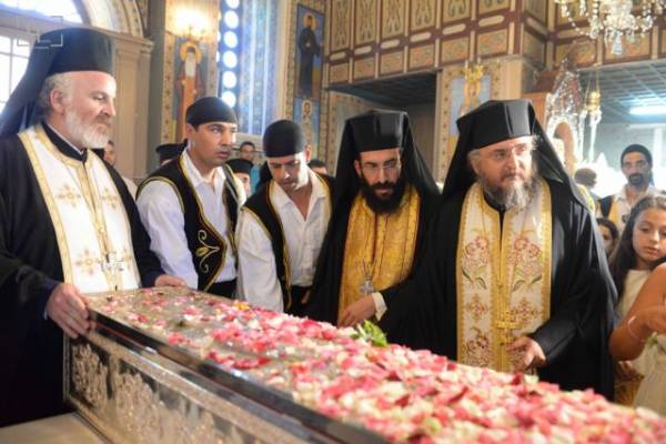 Το σκήνωμα του Αγίου Φλώρου υποδέχθηκε το ομώνυμο χωριό της Μεσσηνίας (φωτογραφίες)