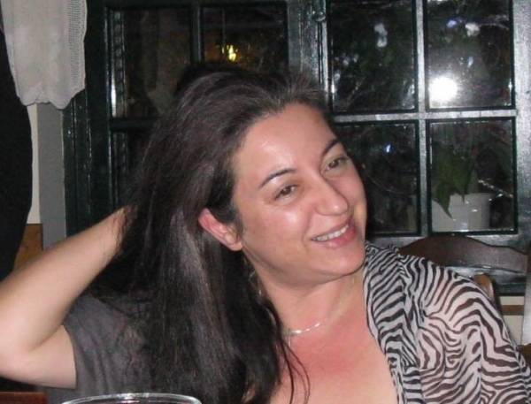 "Ερωτας στον καθρέφτη" από την Ευριδίκη Αμανατίδου