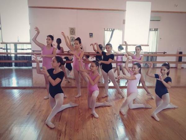 Mπαλαρίνες από την Τριφυλία στην «Ωραία κοιμωμένη"