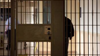 Στη φυλακή ο δήμαρχος που "έφαγε" τις δωρεές για τα νεκρά παιδιά των Τεμπών