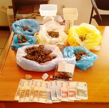 Δυο συλλήψεις για χασίς στη Μεσσηνία