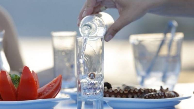 Αλκοολούχα ποτά: Το ούζο μεγάλος πρωταγωνιστής των εξαγωγών