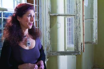 H Βάνα Παρθενιάδου στην "Ε": «Ελπίζω πάντα να έχω λόγους να ενθουσιάζομαι»