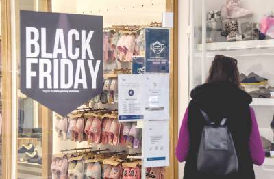 Σε ρυθμούς Black Friday η αγορά της Καλαμάτας