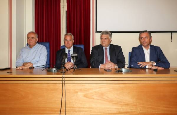 Προσπάθεια Βορίδη να καλύψει απουσία Σαμαρά - Τον ένιωθε κοντά του δια αντιπροσώπων!