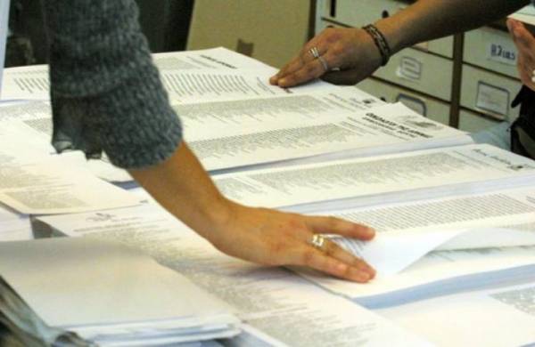 Αλλαγές στη σταυροδοσία και στην εκλογή προέδρου κοινοτητών