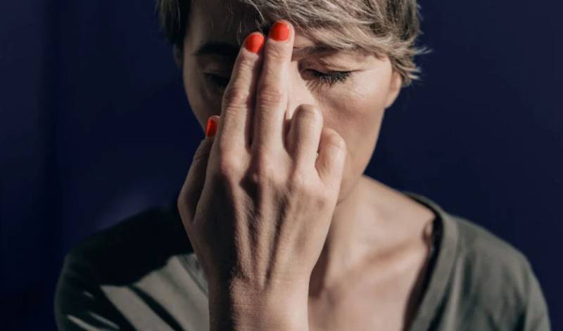 Σύμφωνα με έρευνα: Η υπογονιμότητα μπορεί να οδηγήσει σε πιο σοβαρά συμπτώματα εμμηνόπαυσης