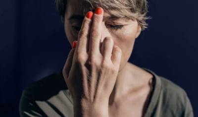 Σύμφωνα με έρευνα: Η υπογονιμότητα μπορεί να οδηγήσει σε πιο σοβαρά συμπτώματα εμμηνόπαυσης