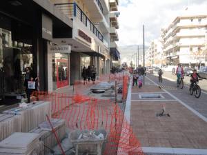 Παράταση στο έργο ανάπλασης του πεζοδρομίου Αριστομένους