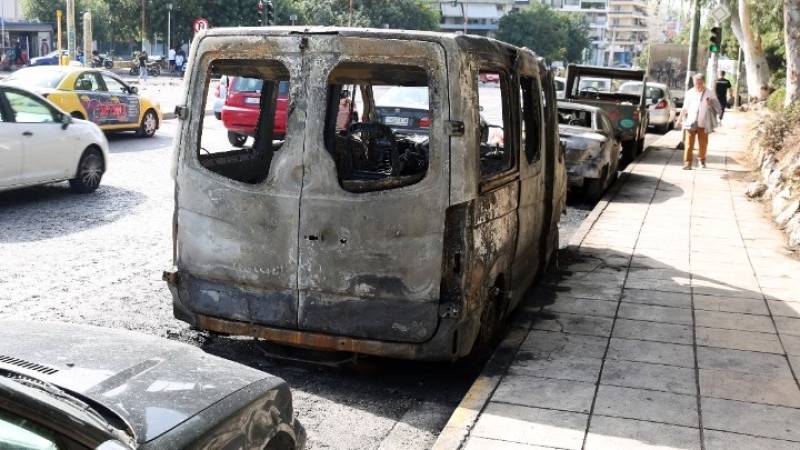 Εμπρηστική επίθεση στου Ζωγράφου: Κινδύνευσε ιδιωτικό σχολείο