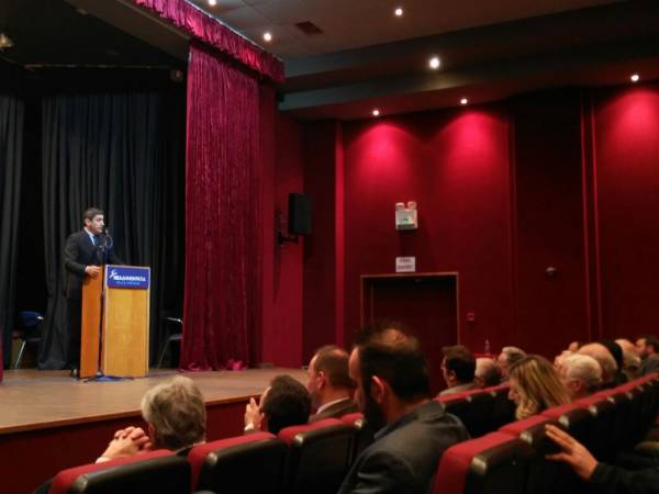 Αυγενάκης από Μεγαλόπολη: "Επιμένουμε στην ανάγκη άμεσης χάραξης εθνικής ενιαίας γραμμής"