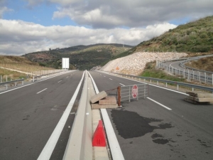 Ανοίξαμε το Παραδείσια - Τσακώνα. Δείτε σε βίντεο τη διαδρομή του νέου αυτοκινητόδρομου